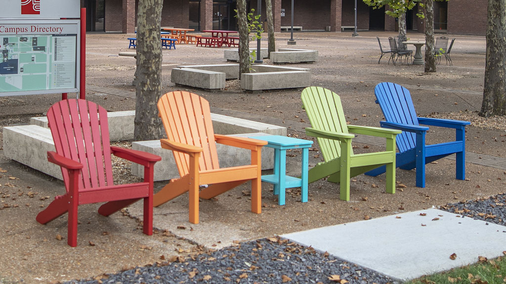 Additional seating. Saint Louis Community College MO commercial furniture customer.