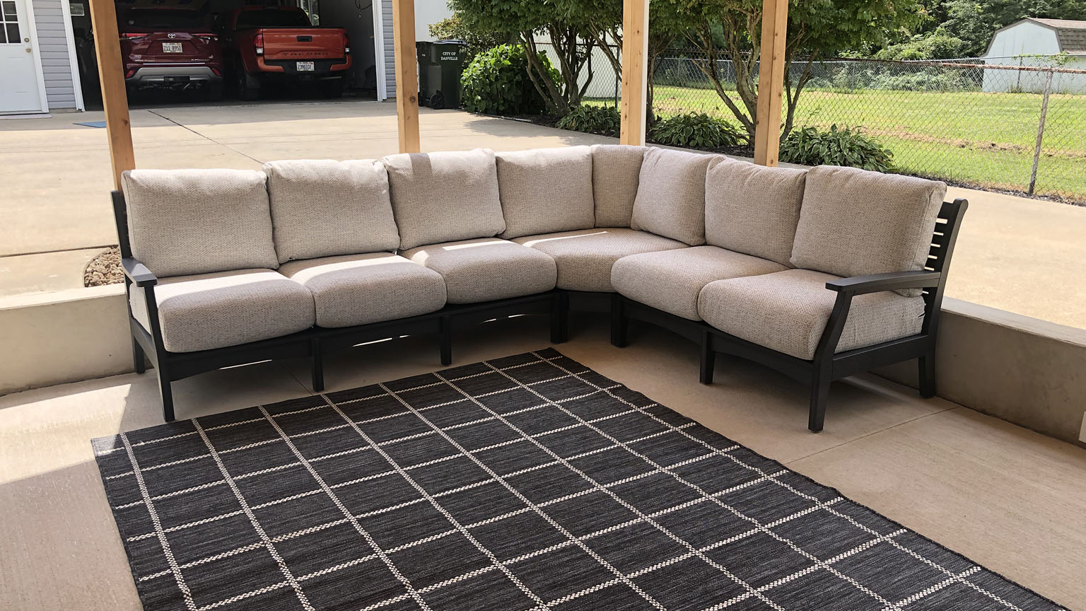 Danville - Deep Seating Sectional Berlin Gardens